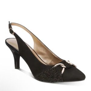 •KAREN SCOTT• “Giselee” Black + Gold Sling-Back Pumps >> NWOB